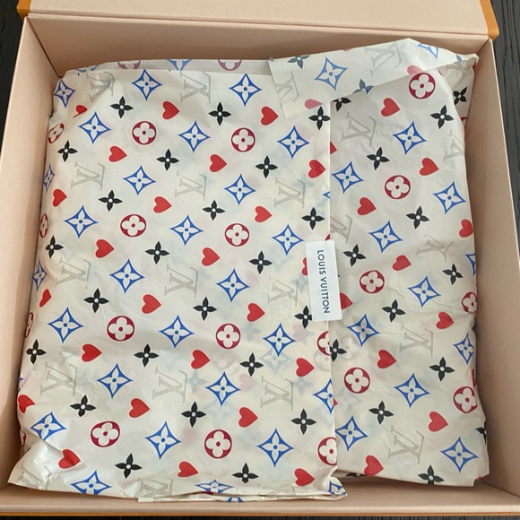 Louis Vuitton Monogram Etui Voyage MM Pouch - Picture 11 of 12